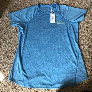 Vineyard Vines performance T-shirt